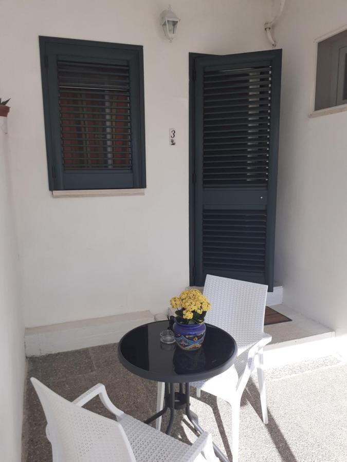 Casa Vacanza Fiorella Torre dell'Orso Ngoại thất bức ảnh