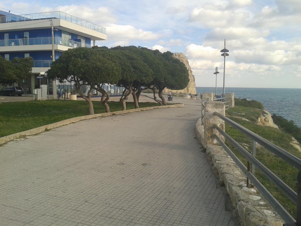 Casa Vacanza Fiorella Torre dell'Orso Ngoại thất bức ảnh