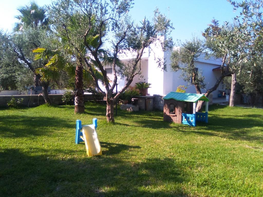 Casa Vacanza Fiorella Torre dell'Orso Ngoại thất bức ảnh